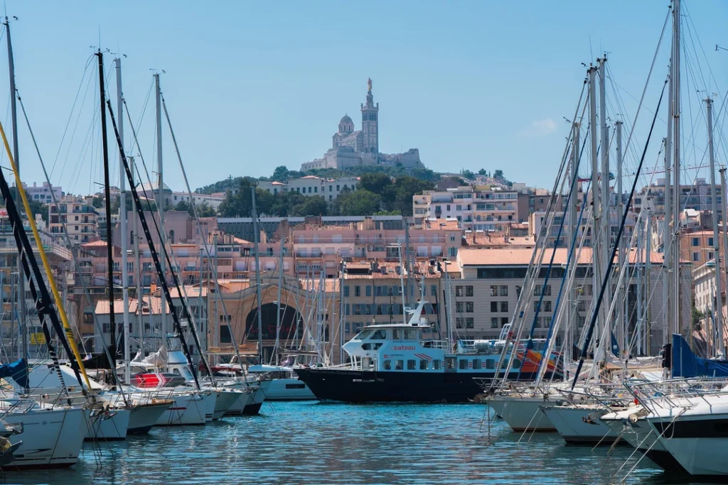marseille-7352728_1920_df2fb0a5-4f79-42e6-9a7f-1c06f860cd1a